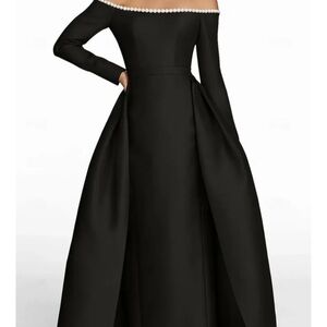 Elegant Black formal gown